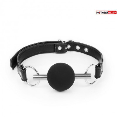 Силиконовый кляп-шарик на ремешках арт. NTB-80544