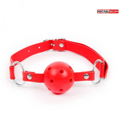 Кляп-шарик с отверстиями для дыхания на ремешке с кольцами арт. NTB-80533